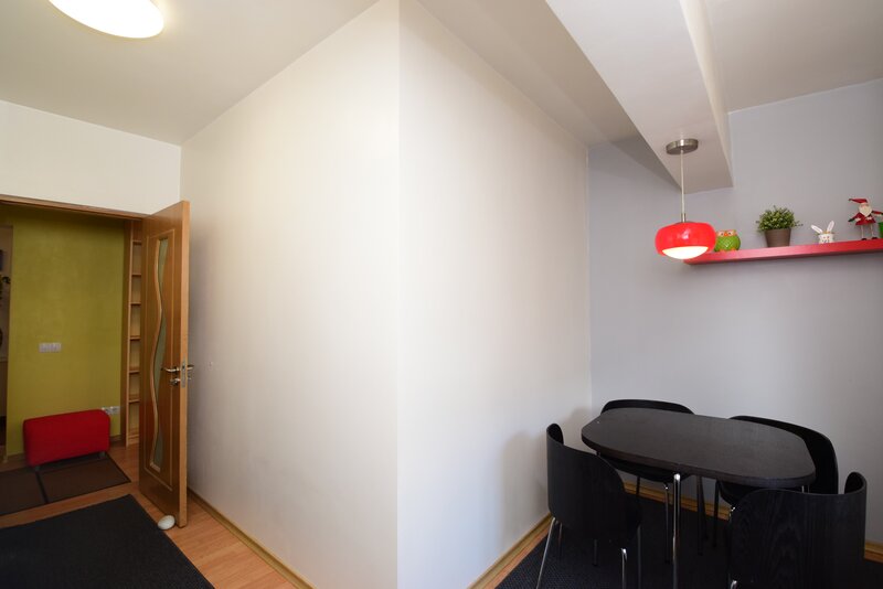 Fetesti, Theodor Pallady, 3 camere, bloc 2008, etaj 1/3, 2 parcari si boxa