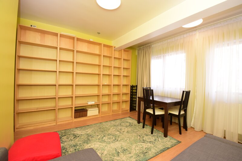 Fetesti, Theodor Pallady, 3 camere, bloc 2008, etaj 1/3, 2 parcari si boxa