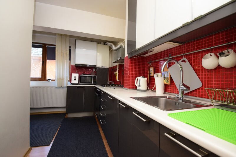 Fetesti, Theodor Pallady, 3 camere, bloc 2008, etaj 1/3, 2 parcari si boxa